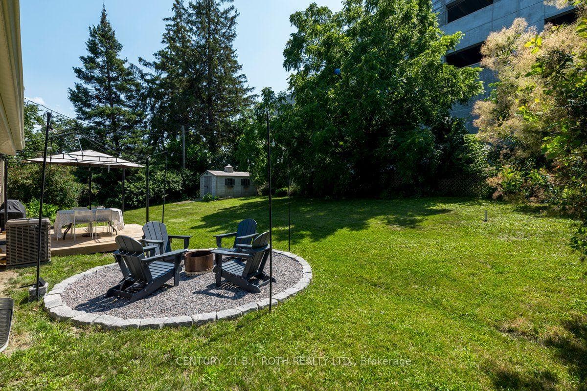 1 Ottaway Avenue photo 25