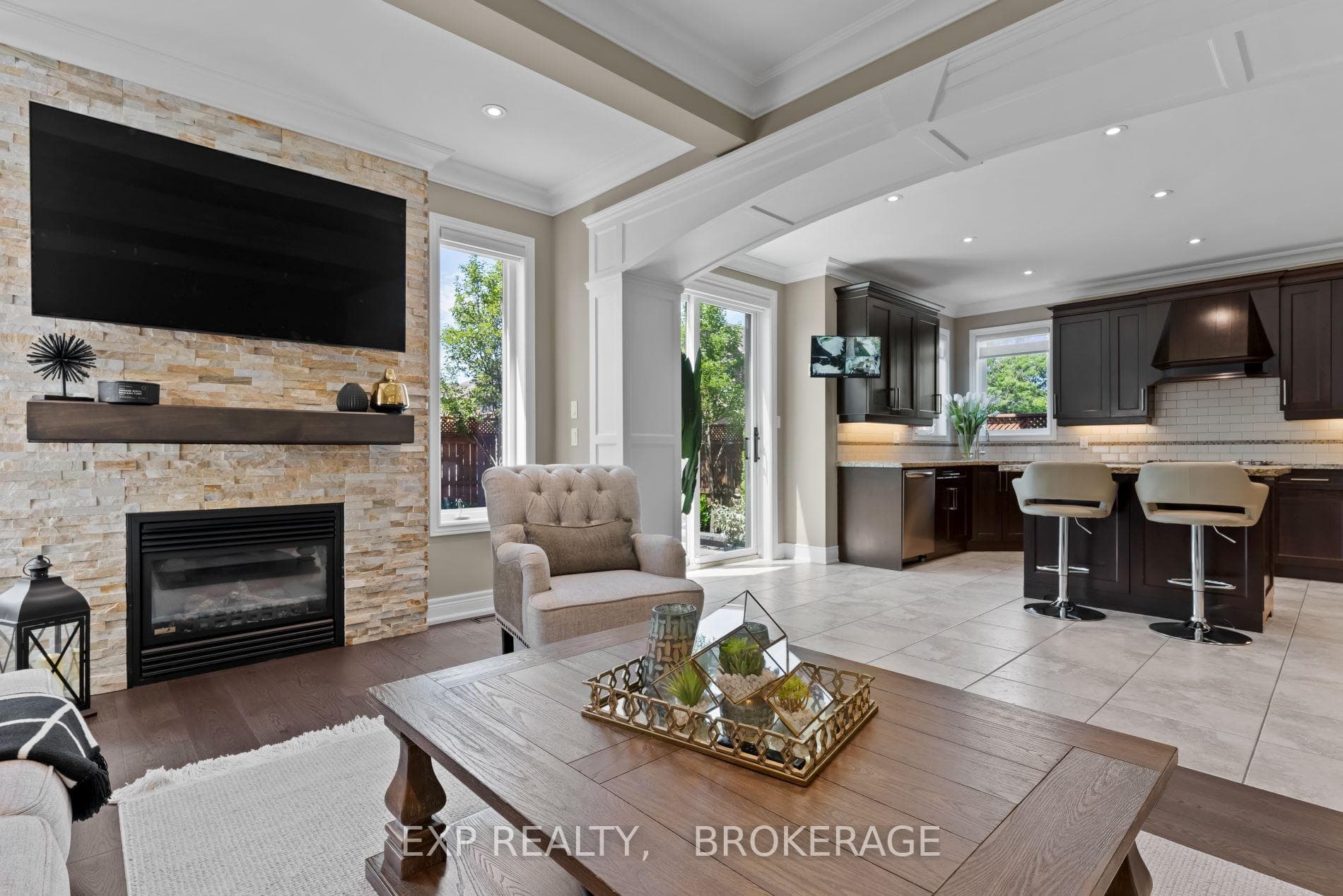 53 SEABREEZE Crescent photo 9