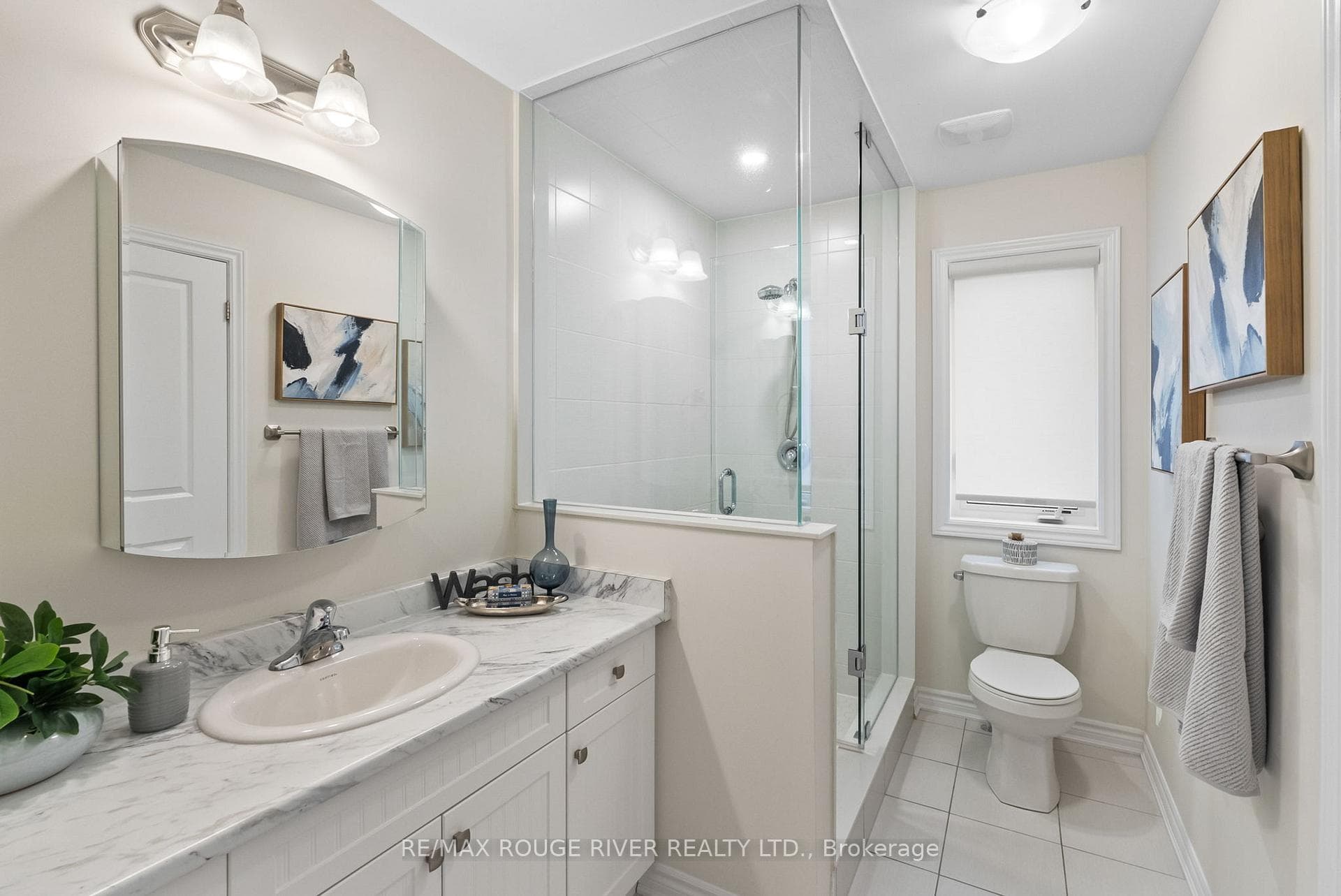 99 Elmhurst Street photo 29
