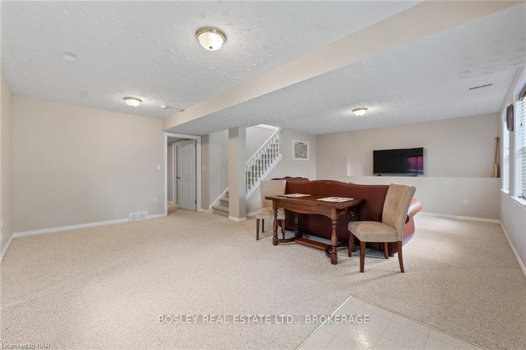 3812 FARR Avenue photo 19