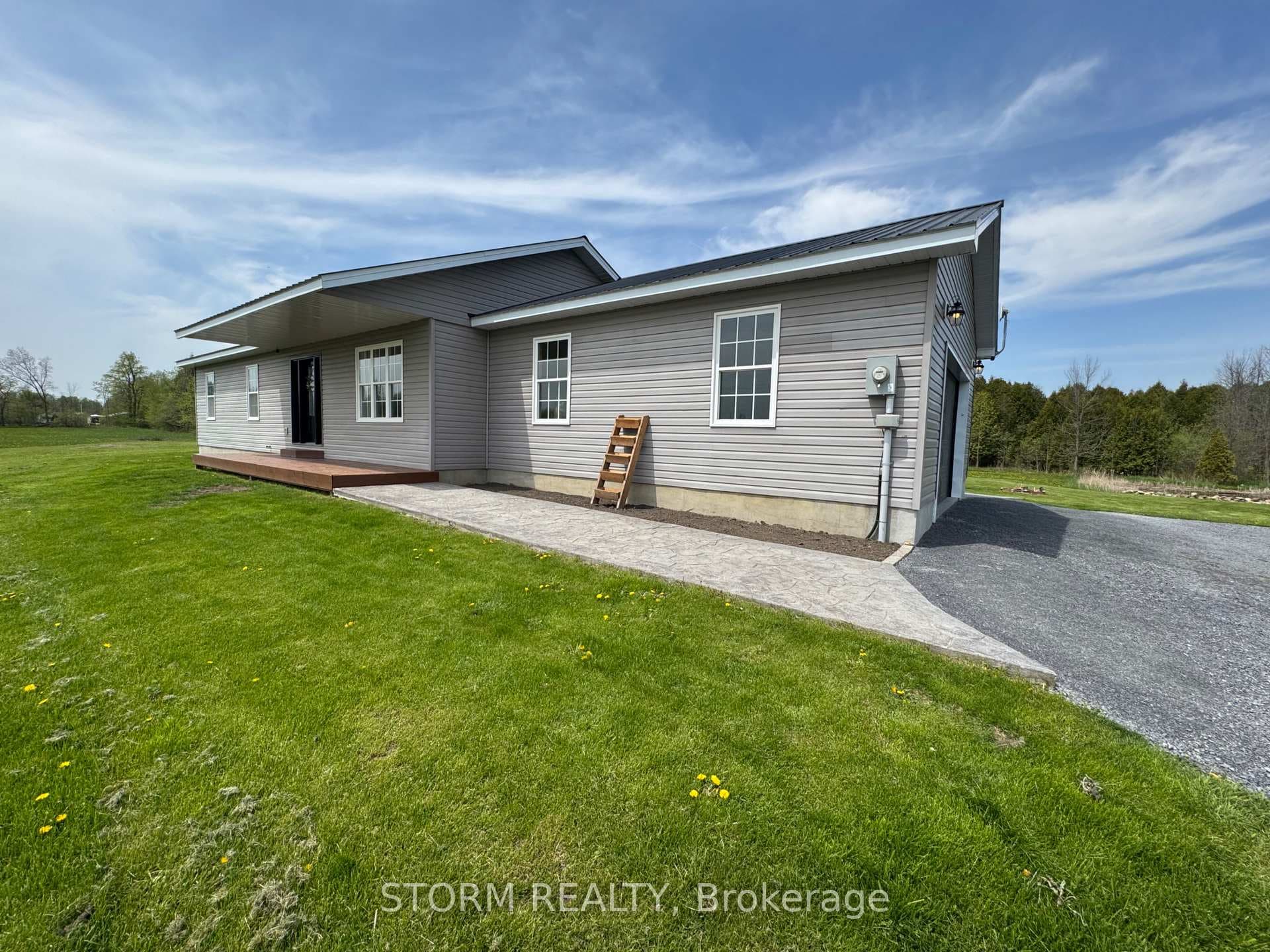 14211 Dafoe Road photo 4