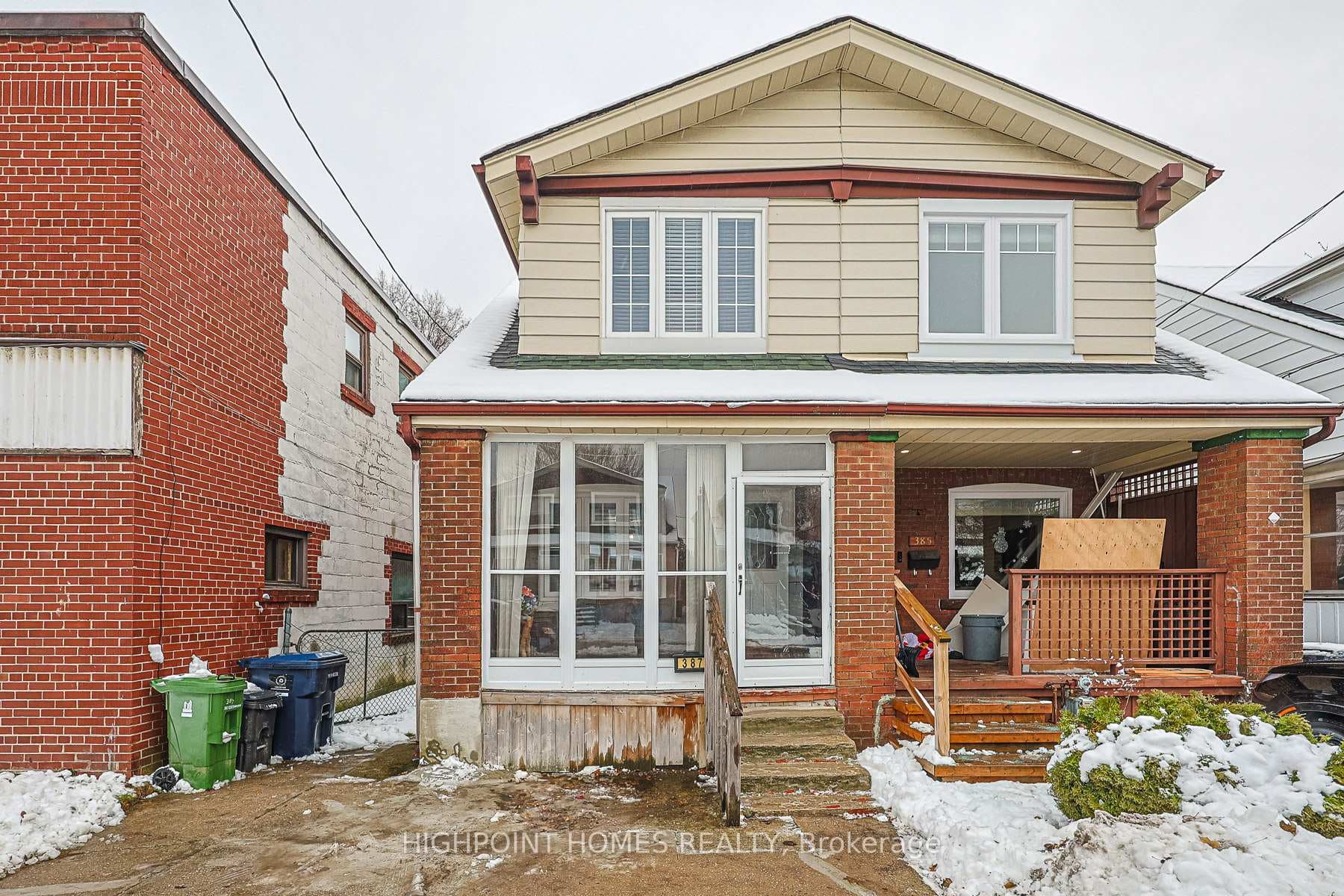 387 Sammon Avenue photo 1