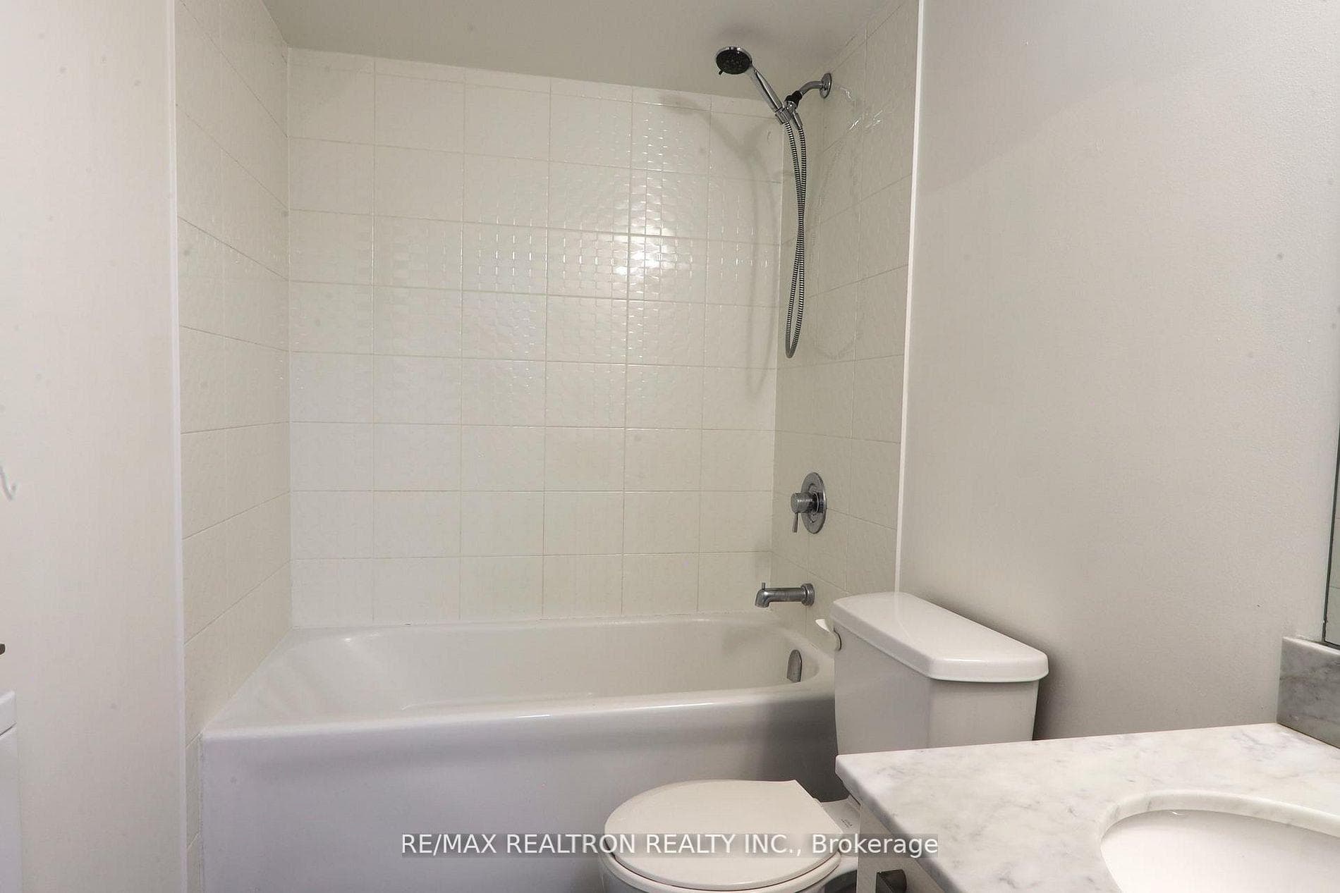 68 Abell Street Unit 647 photo 13