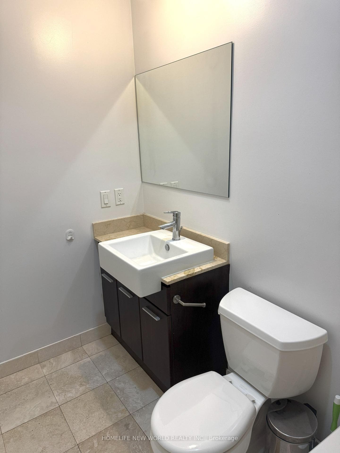 770 Bay Street Unit Ph206 photo 23