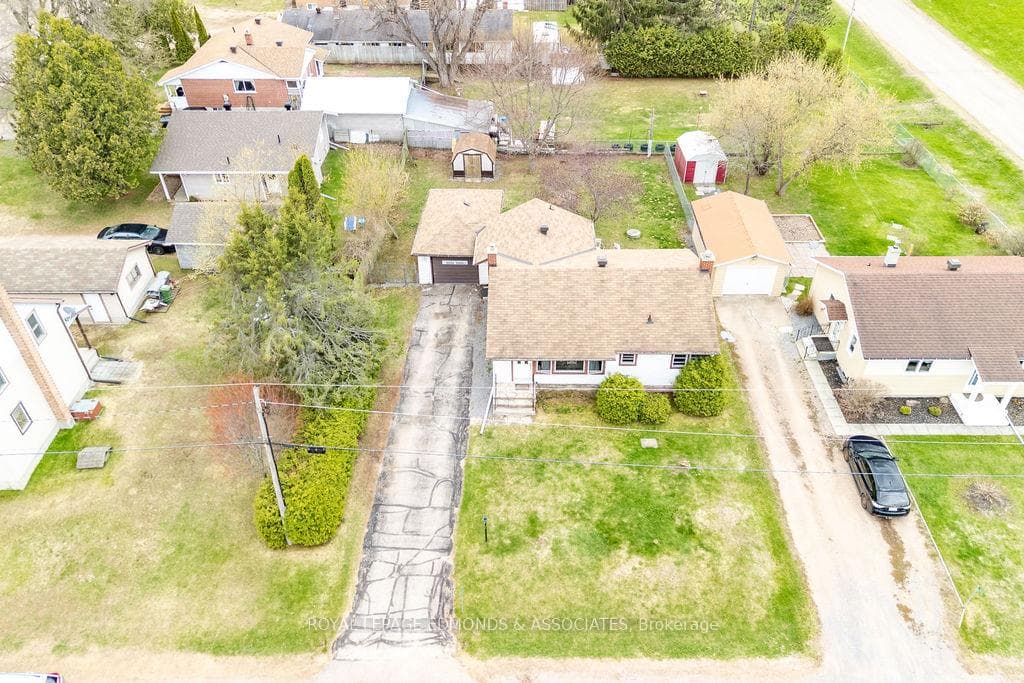 1211 Zadow Street photo 4