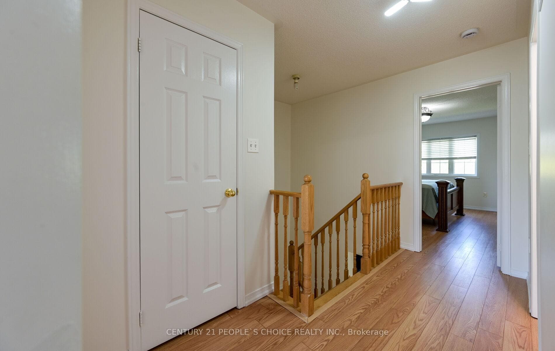 479 Davos Road photo 7
