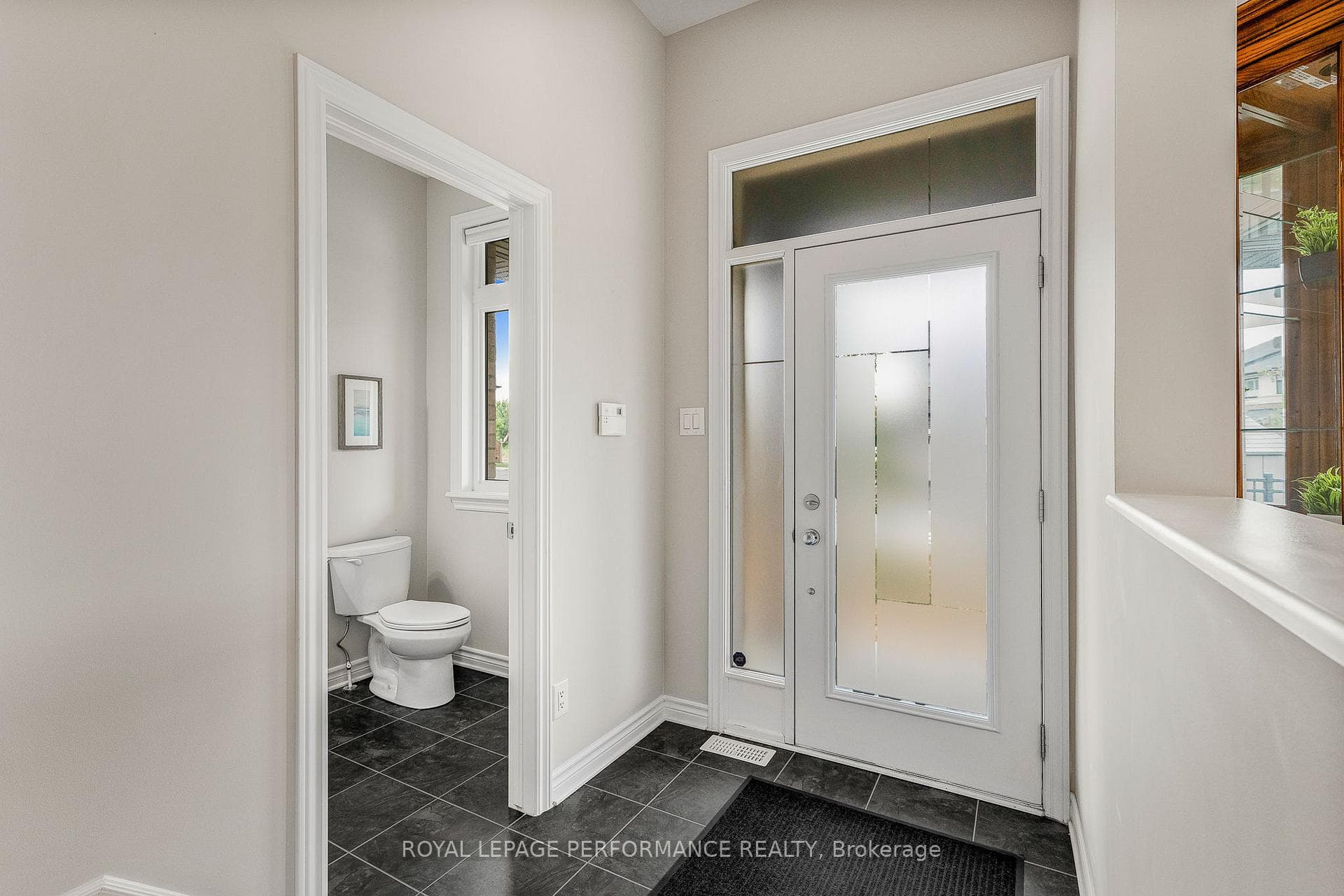 328 Ballinville Circle photo 3