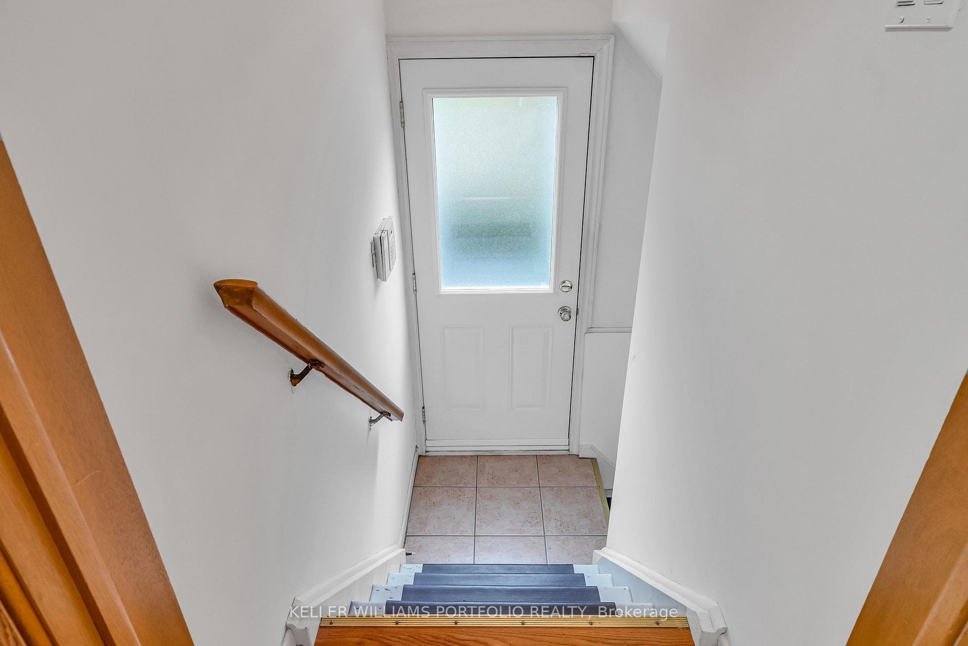 115 Birgitta Crescent photo 31