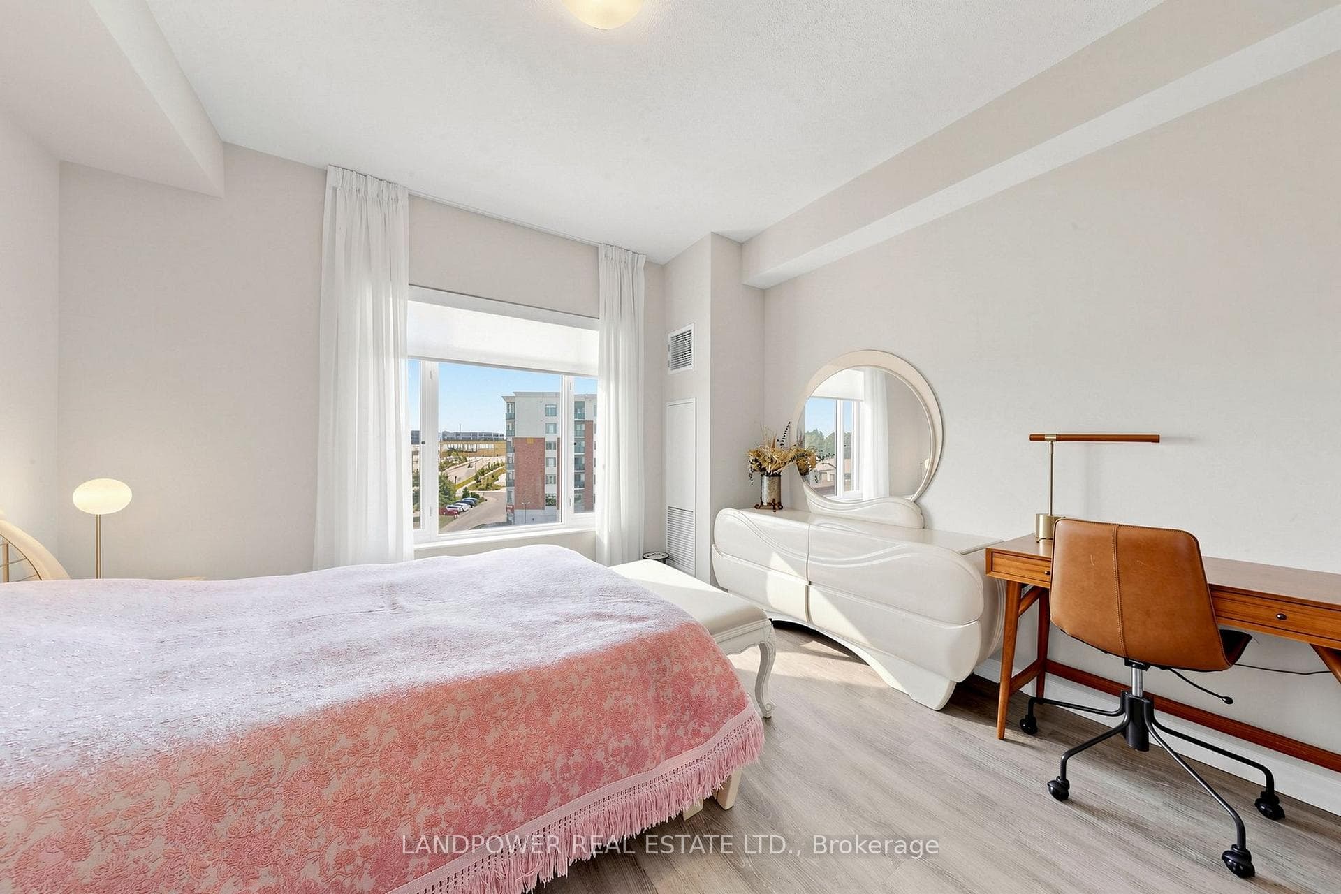440 William Graham Drive Unit 503 photo 14