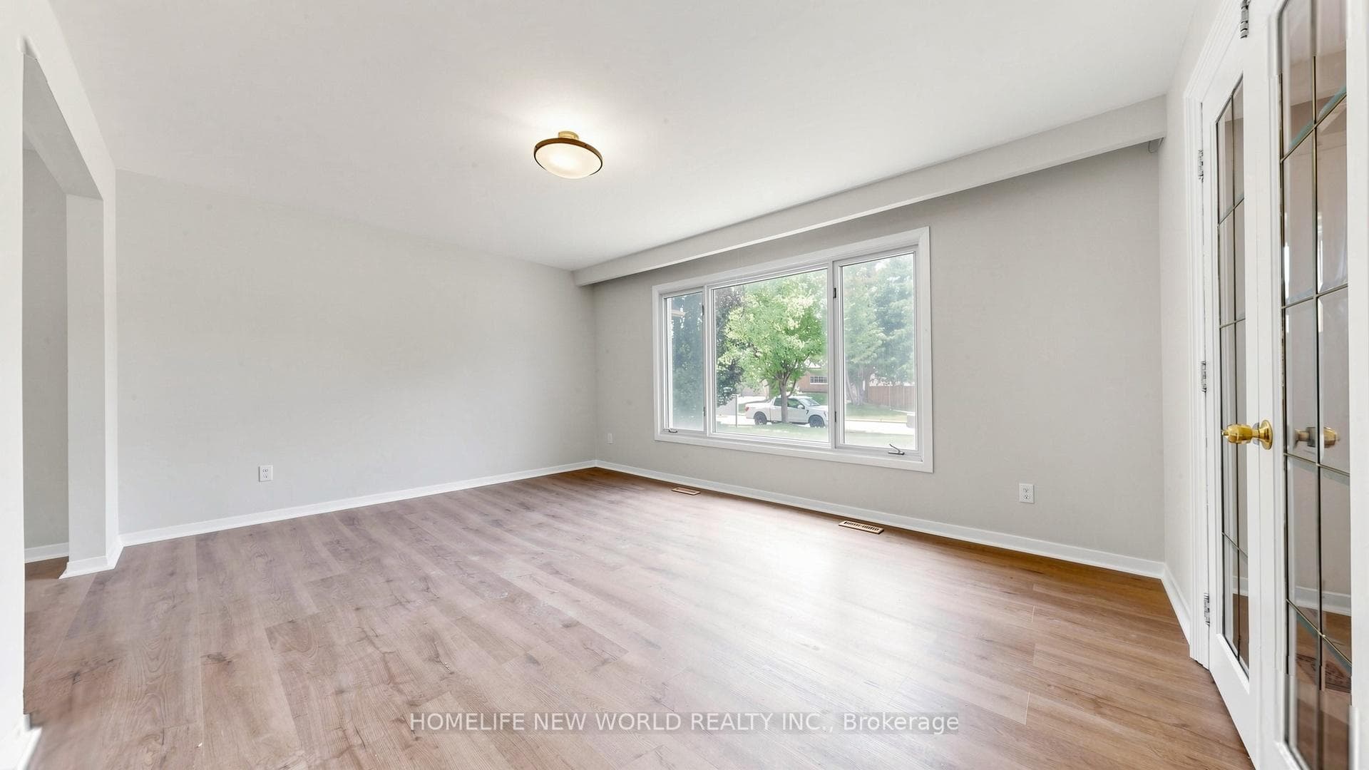 7 Callahan Road photo 4