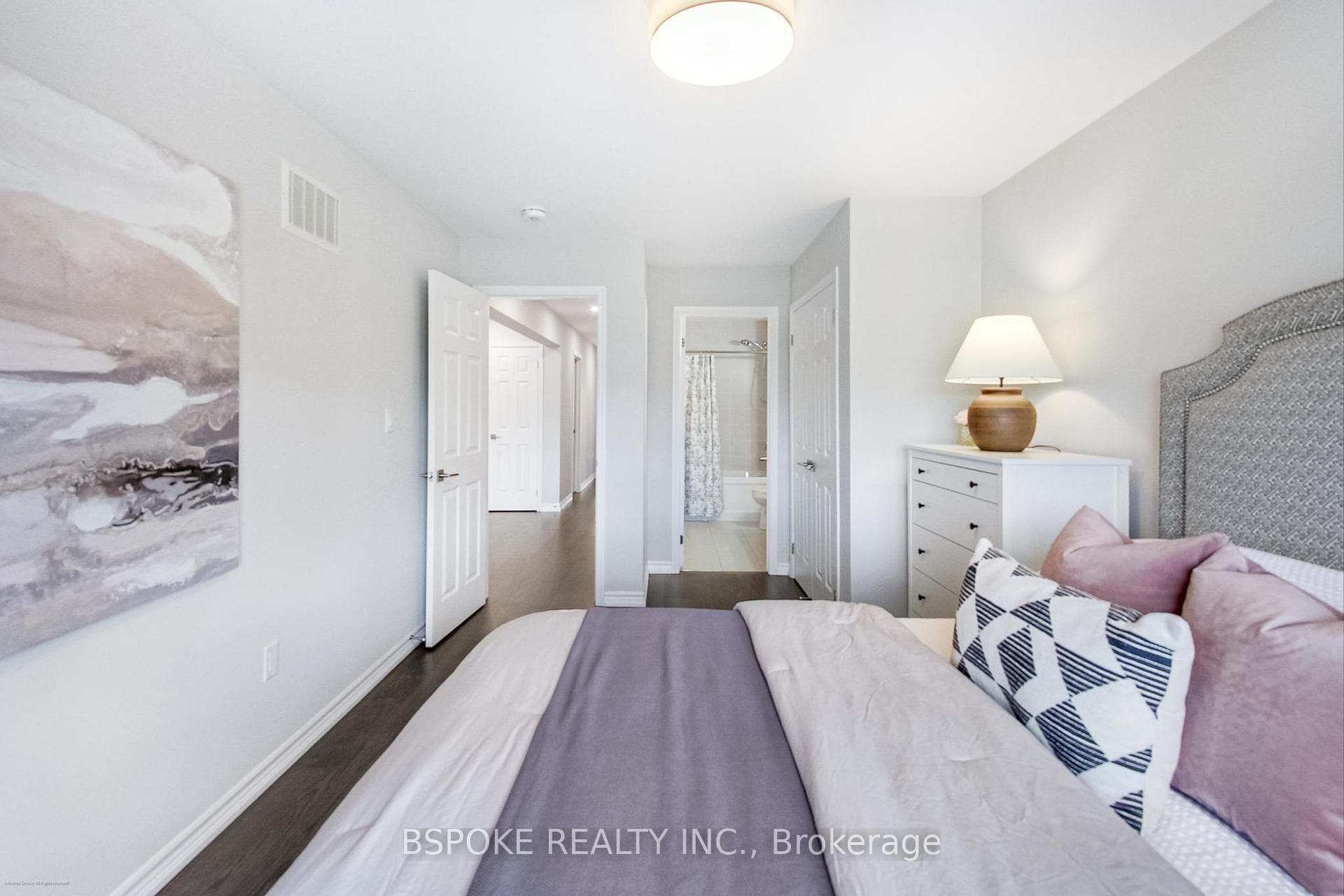 33 Father Redmond Way photo 15