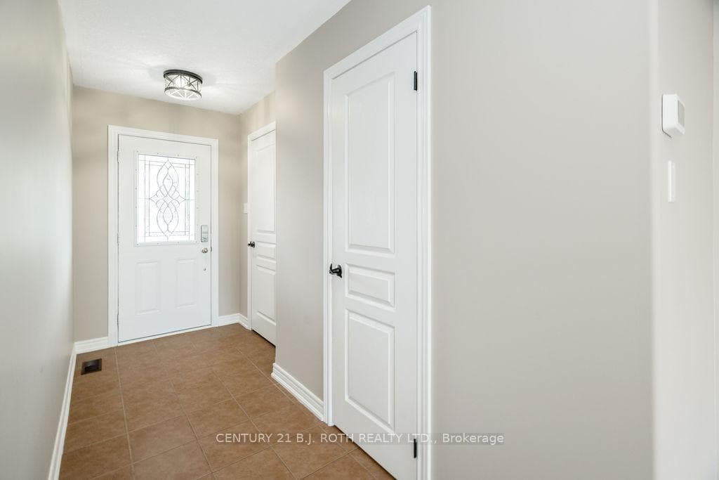 31 Mcmulkin Street photo 4
