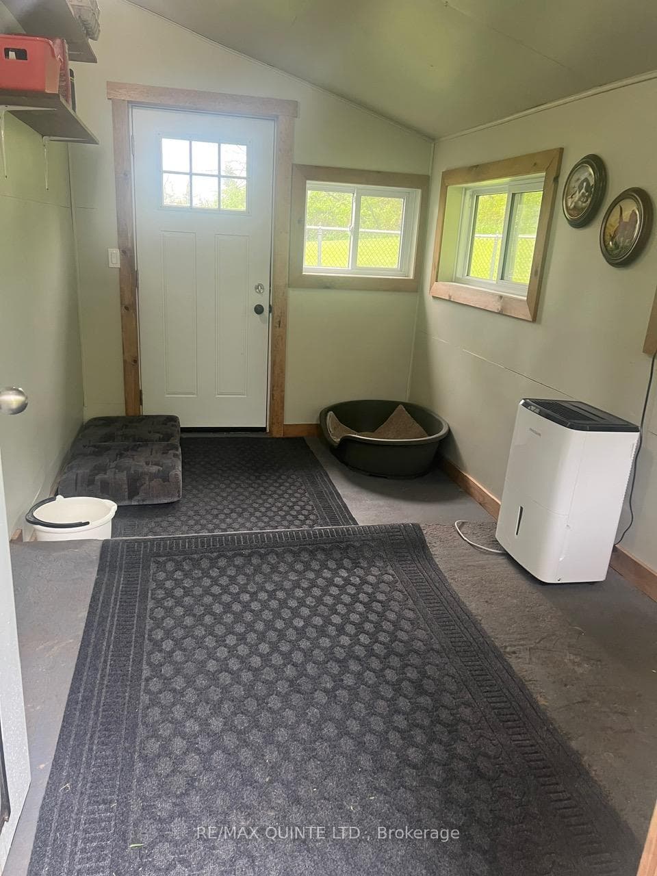 120 Thompson Road photo 29