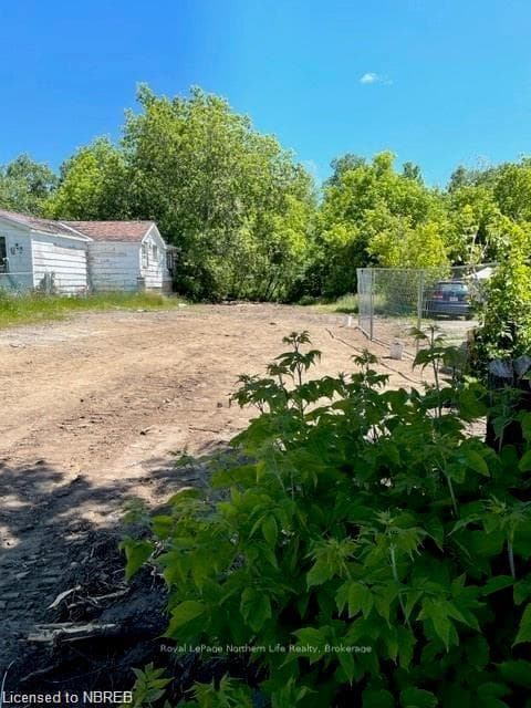 836 WORTHINGTON Street photo 3