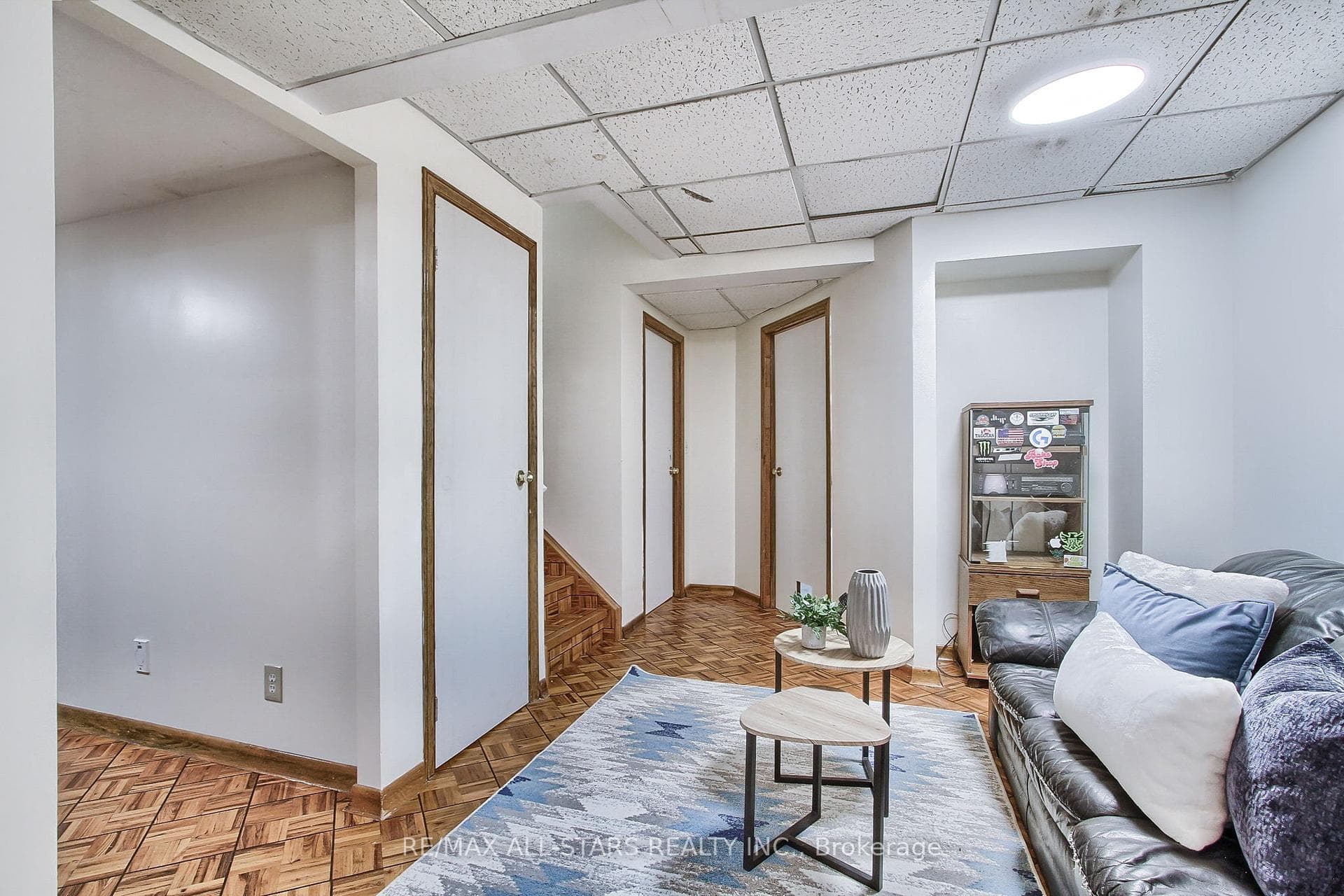 143 Larkin Avenue photo 32