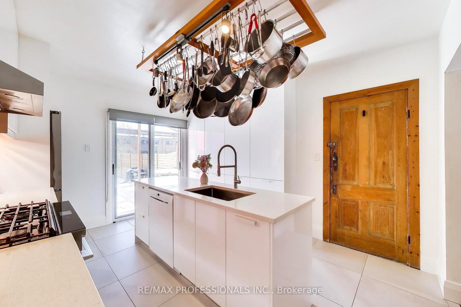 41 Windermere Avenue photo 10