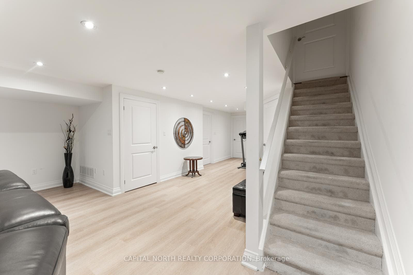 19 Sarno Street photo 31