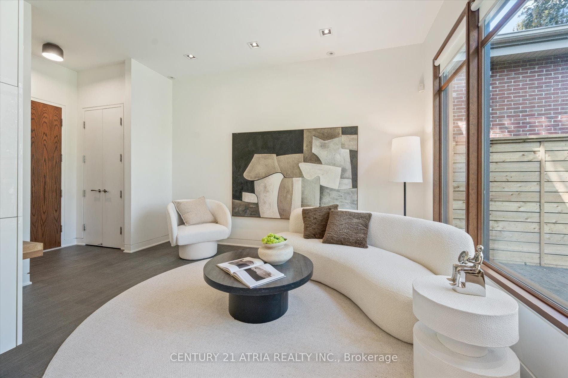 80 Glenvale Boulevard photo 13