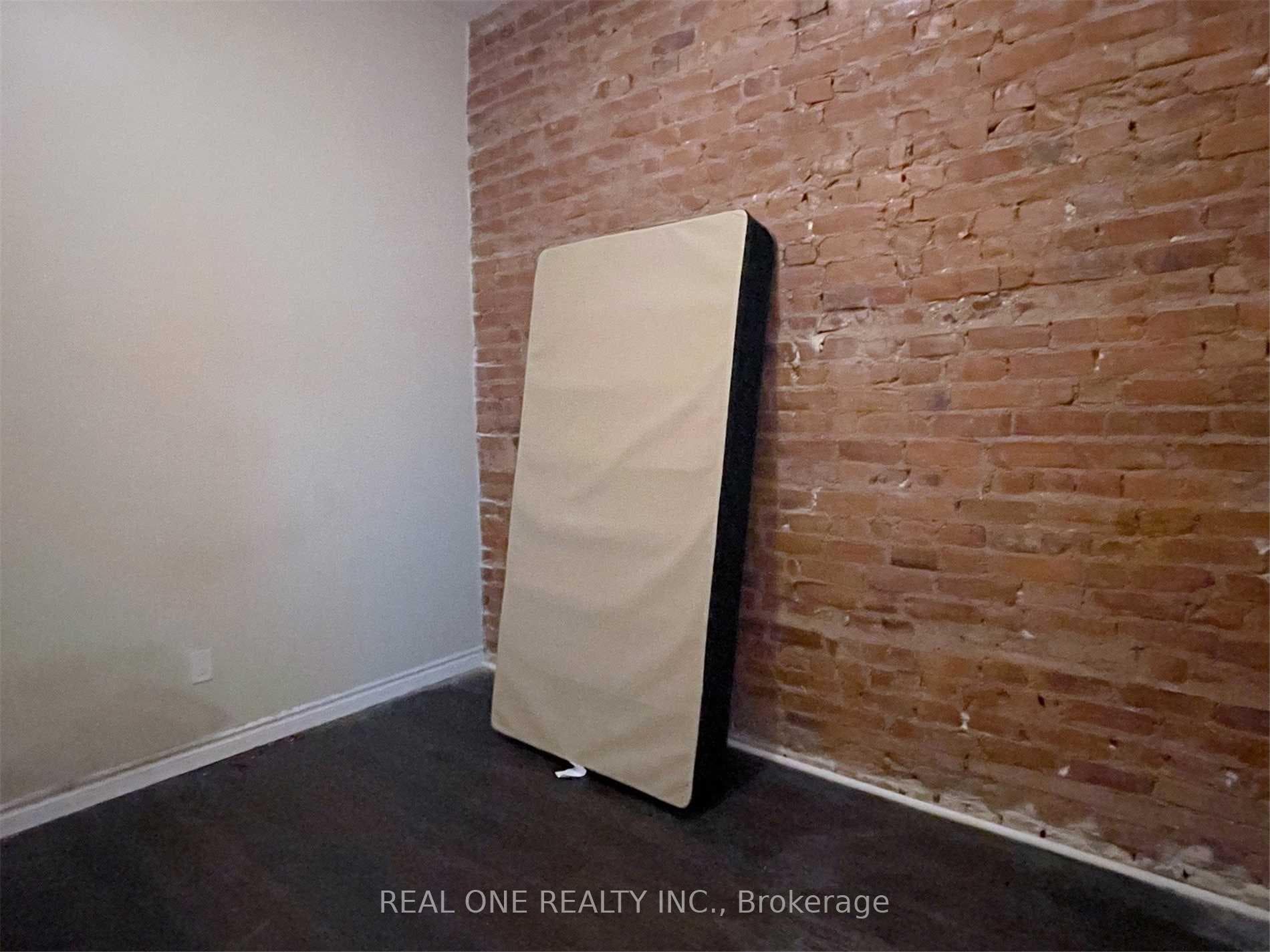 173 King Street Unit 2 photo 9