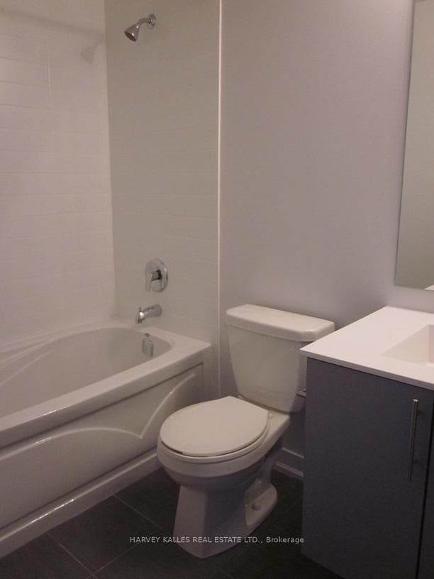 60 Berwick Avenue Unit 415 photo 14
