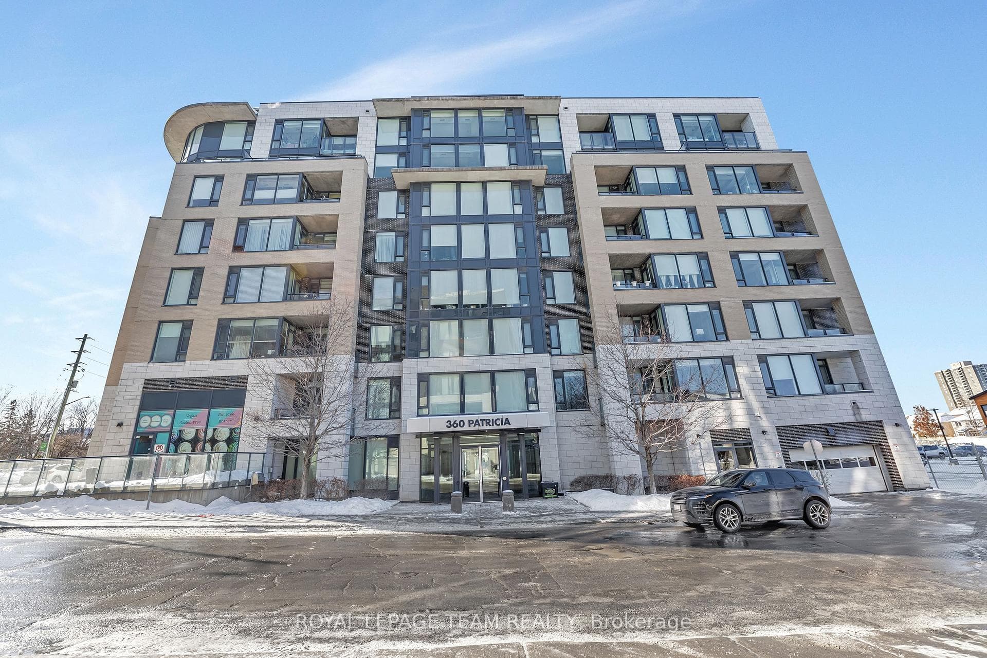 360 Patricia Avenue Unit 717 photo 23