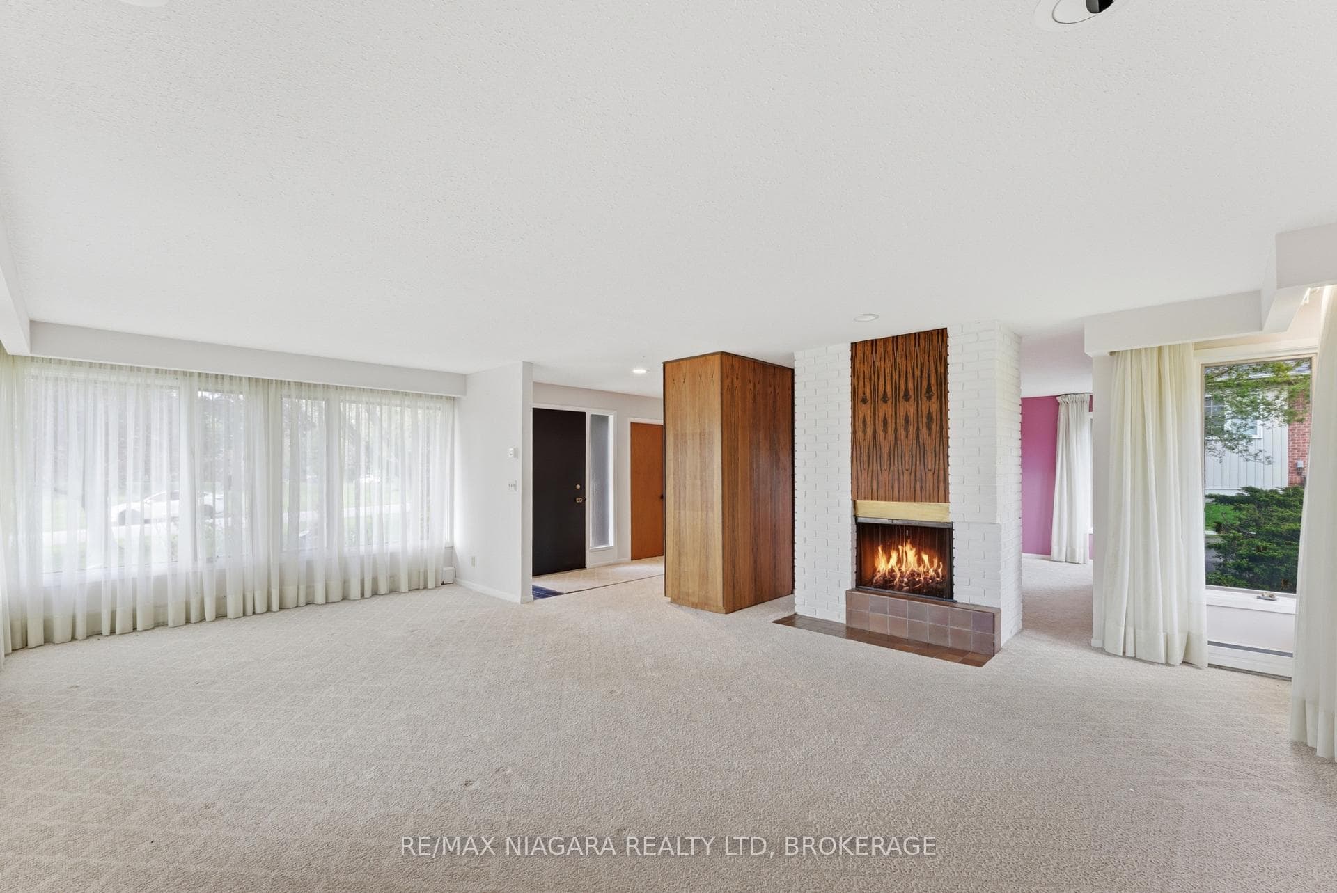 61 Melrose Drive photo 7