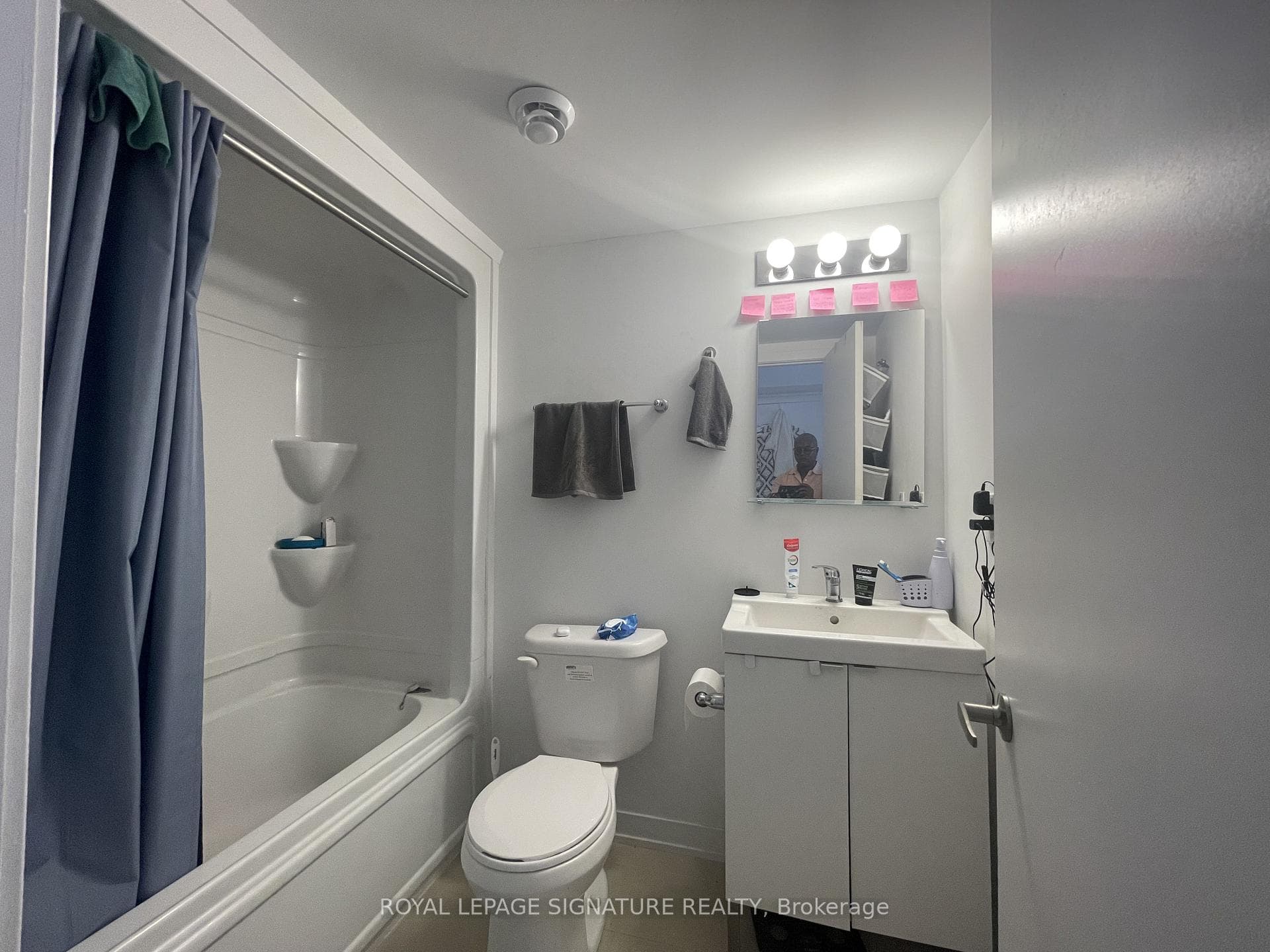 1760 Simcoe Street Unit 95C photo 5