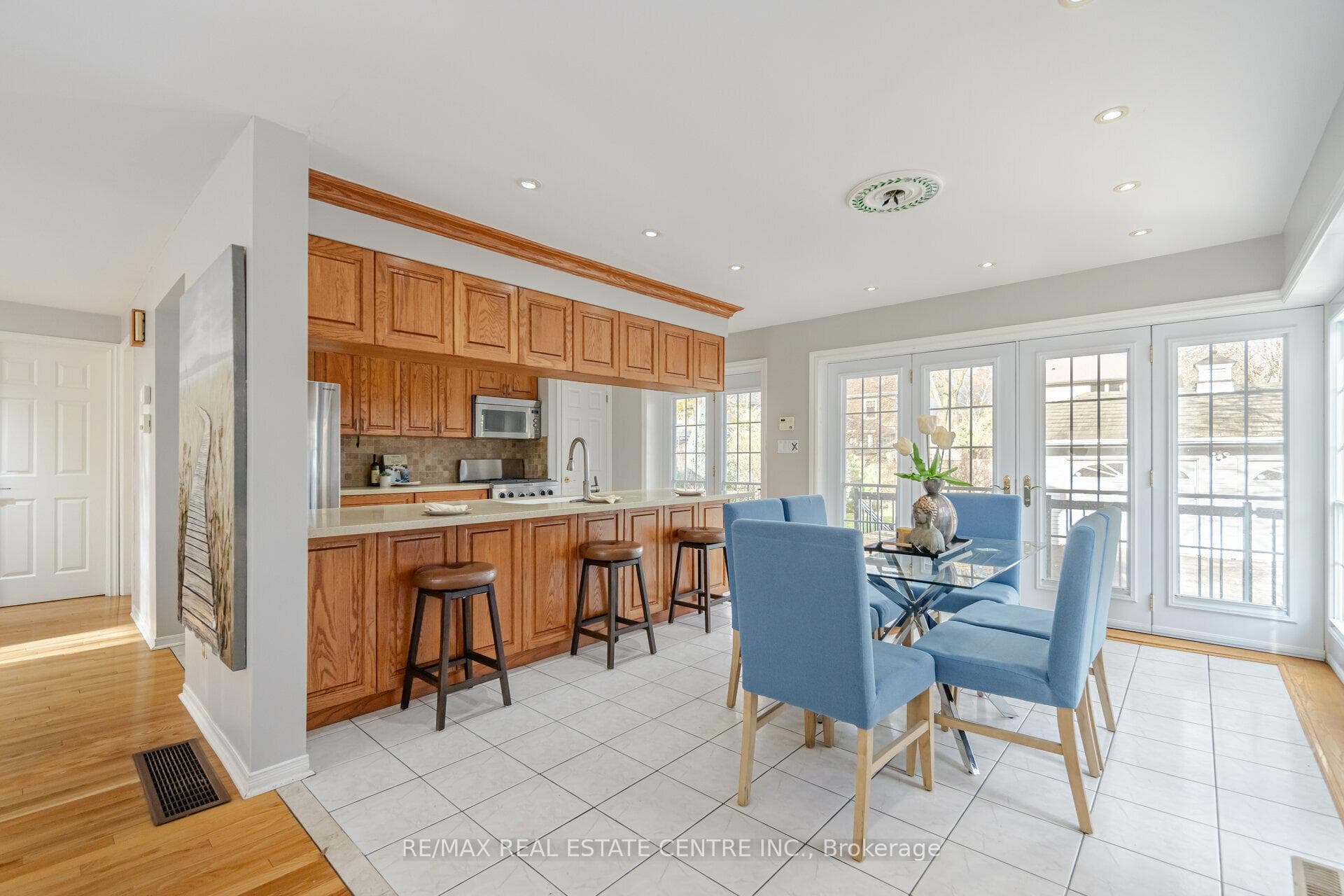 19 Oakwood Avenue photo 14