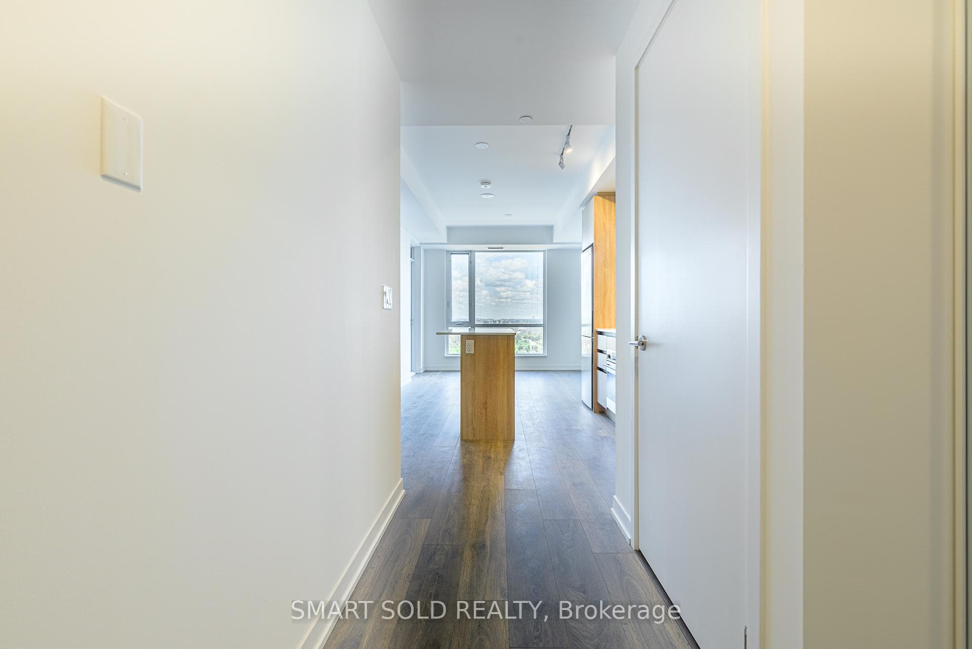 7950 Bathurst Street Unit 1605 photo 7