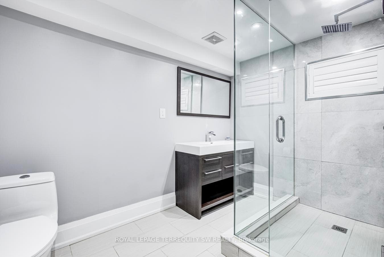 888 Fourth Street photo 34