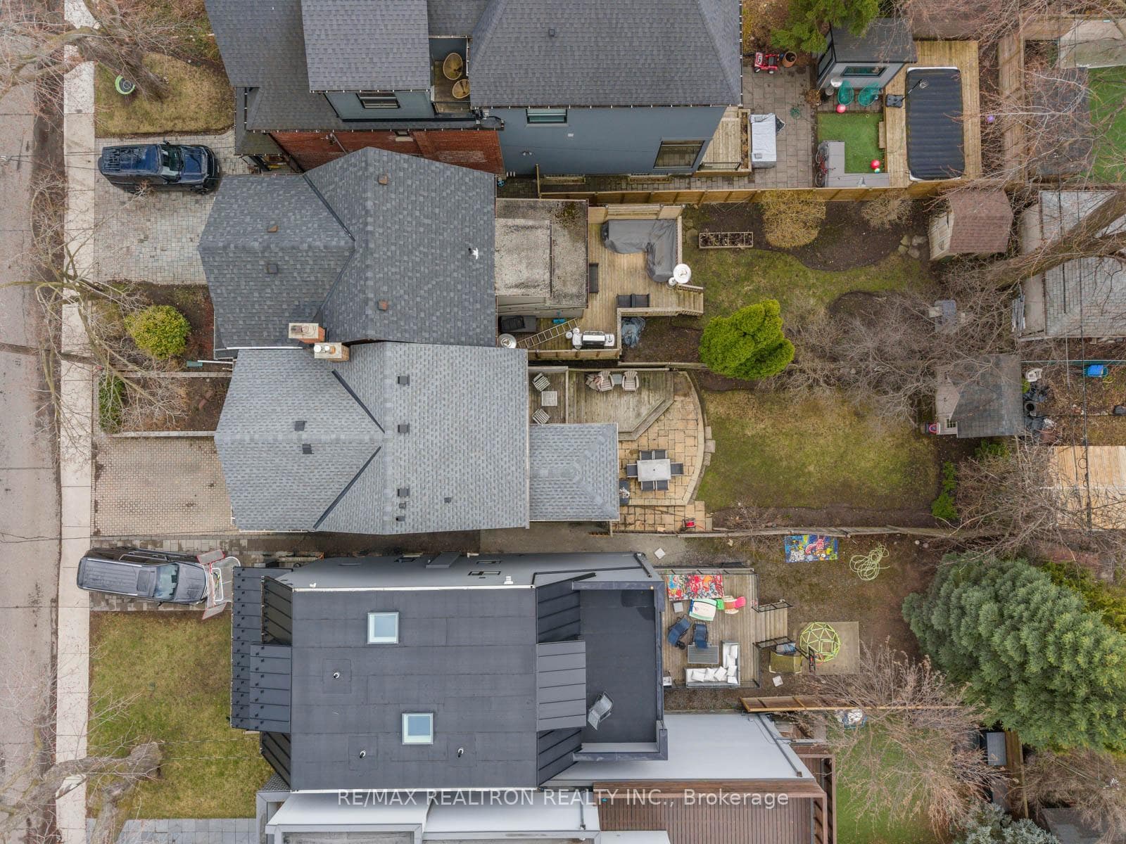 126 Pinewood Avenue photo 40