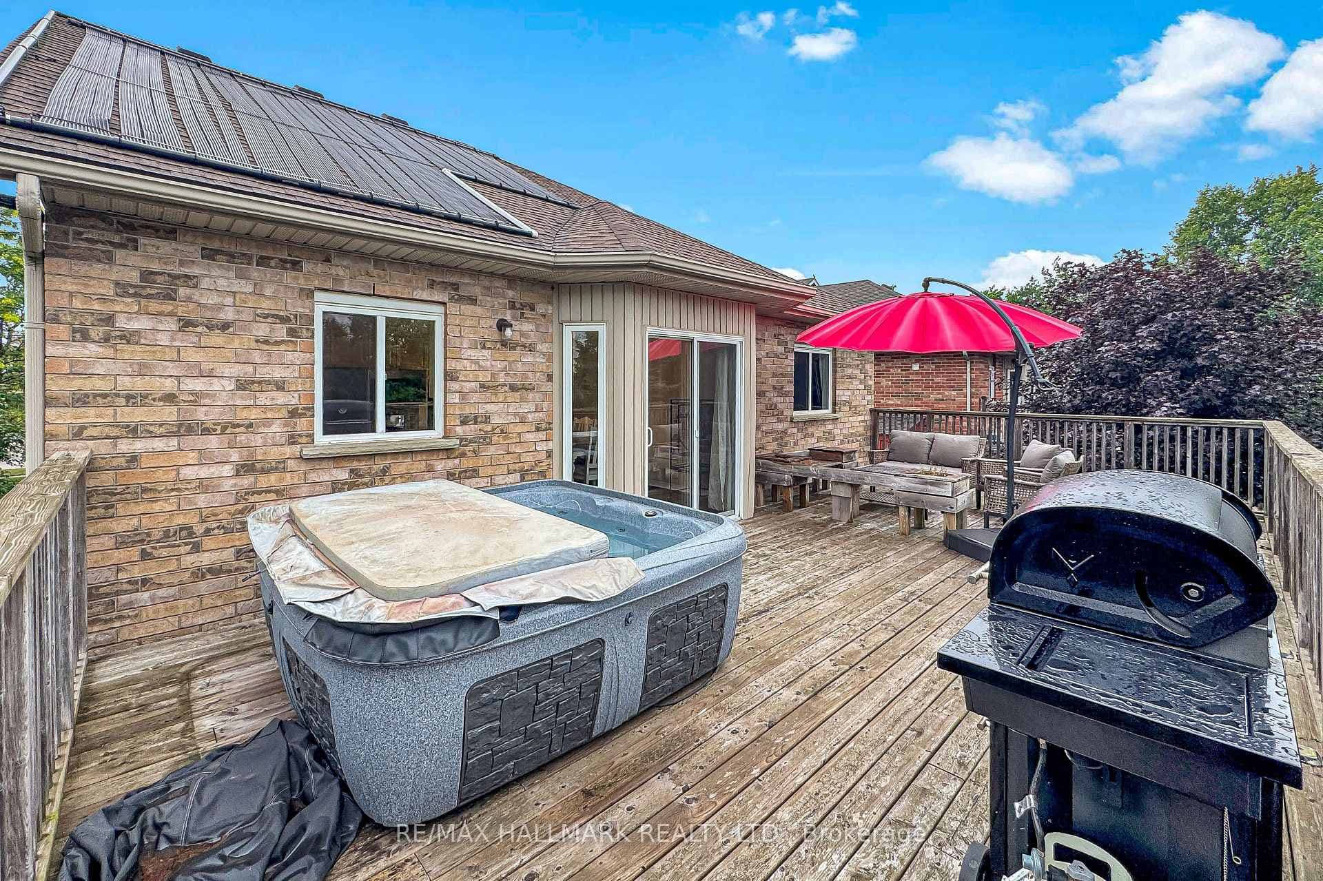71 Hunter Road photo 40