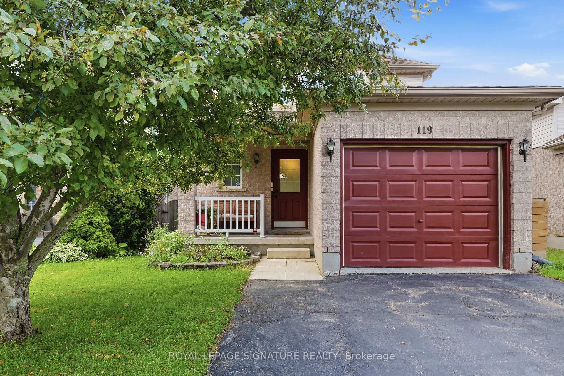 119 Rossmore Court photo 3