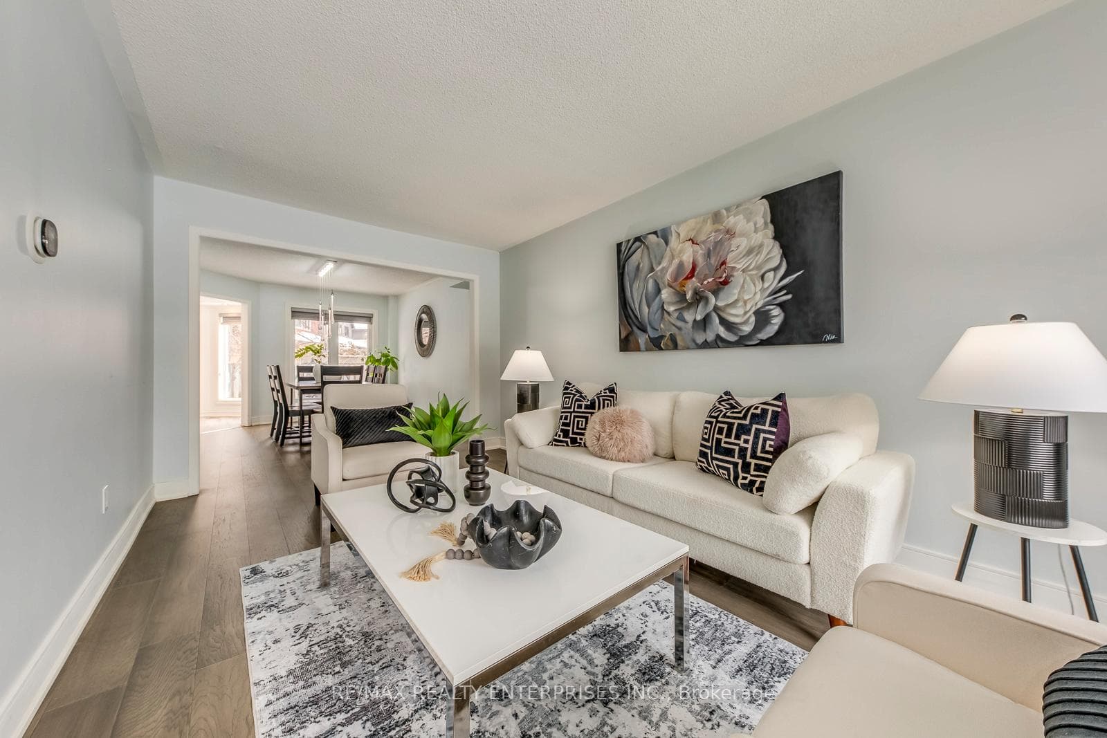 2519 Wynten Way photo 6