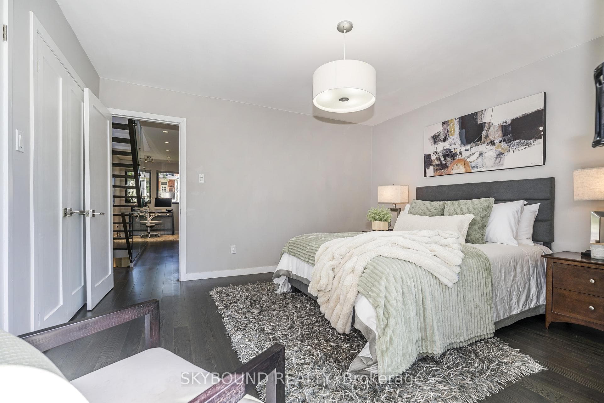 49 Victor Avenue photo 19