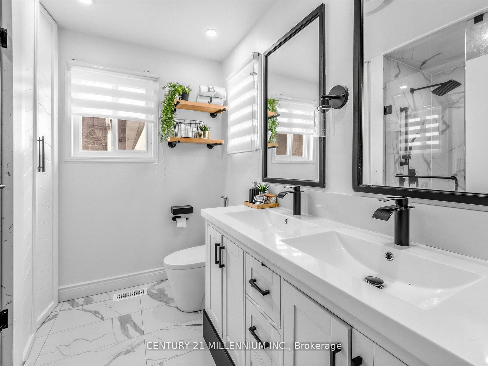 16 Albery Road photo 32