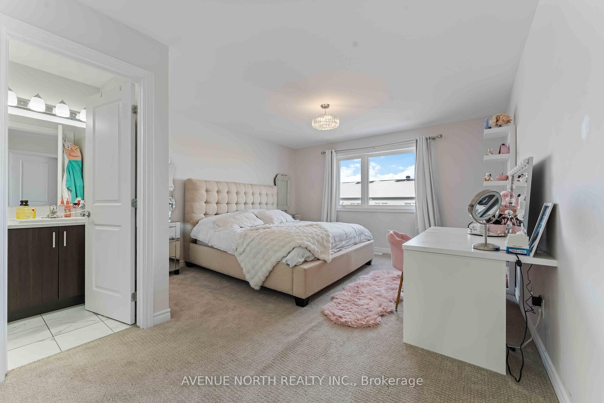 320 Grackle Street photo 23