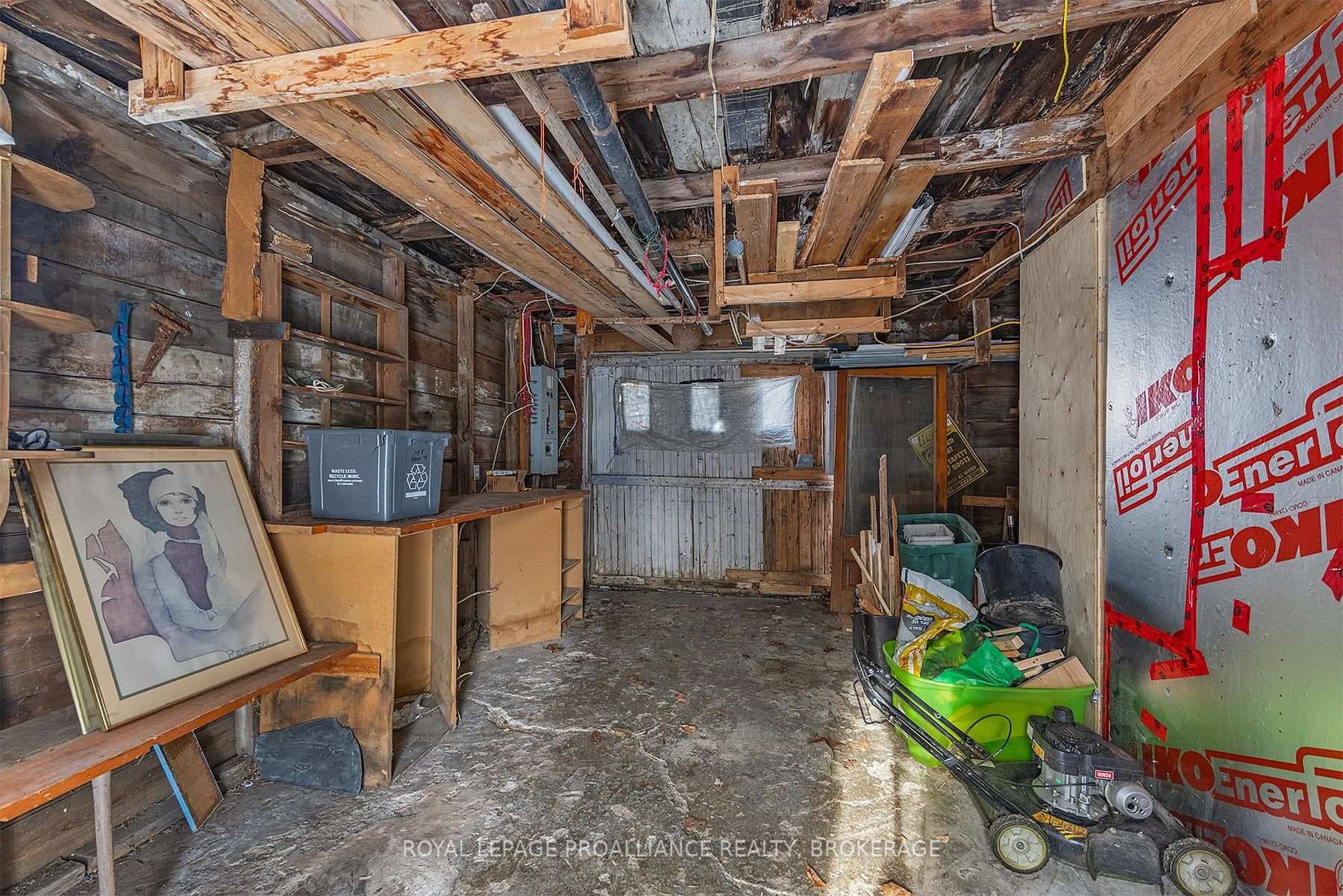 148 Yonge Street photo 44