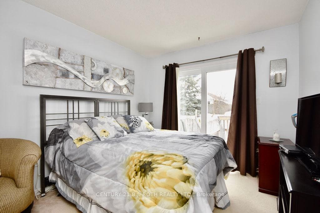 47 D'ambrosio Drive photo 8