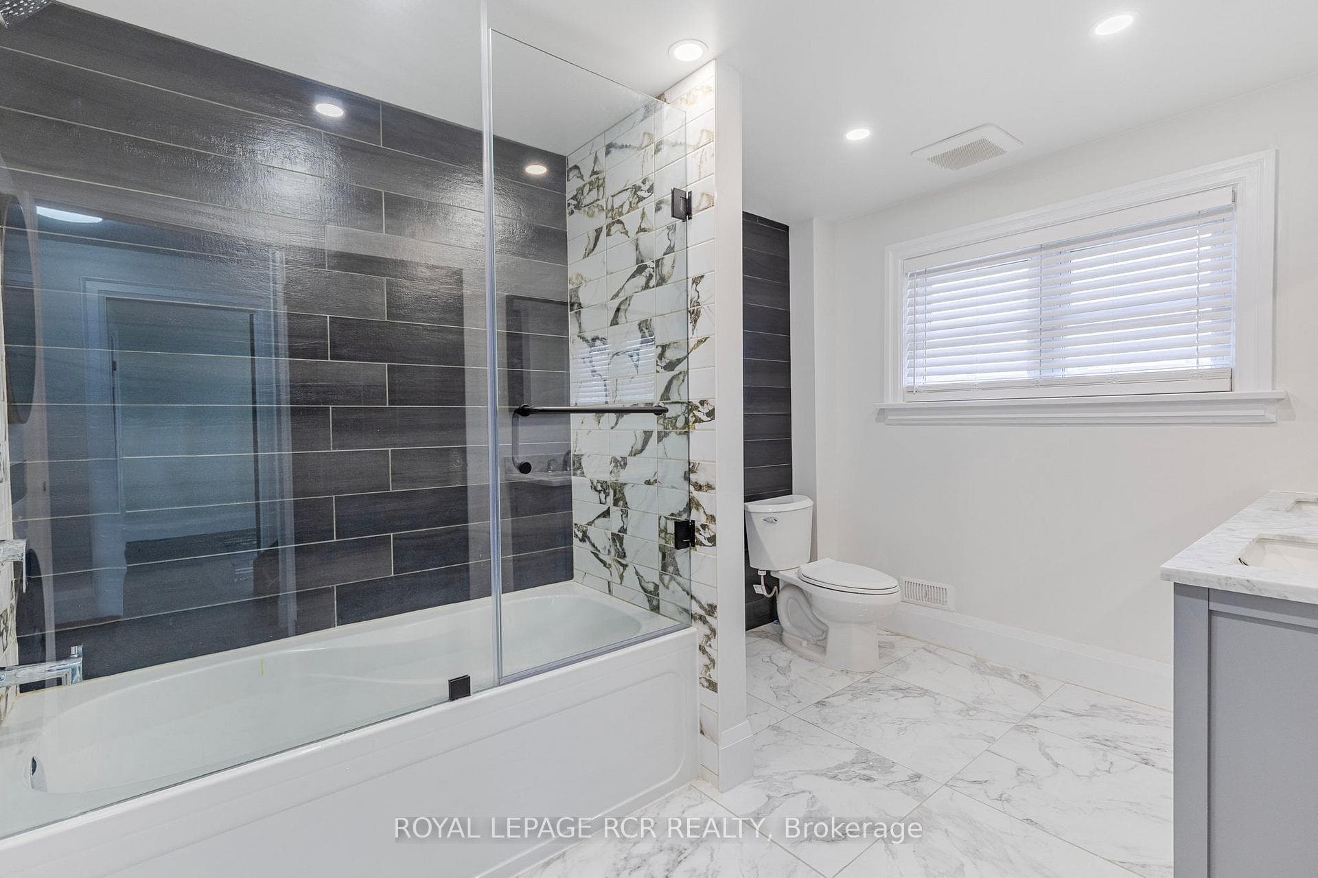 100 Harrison Avenue photo 17