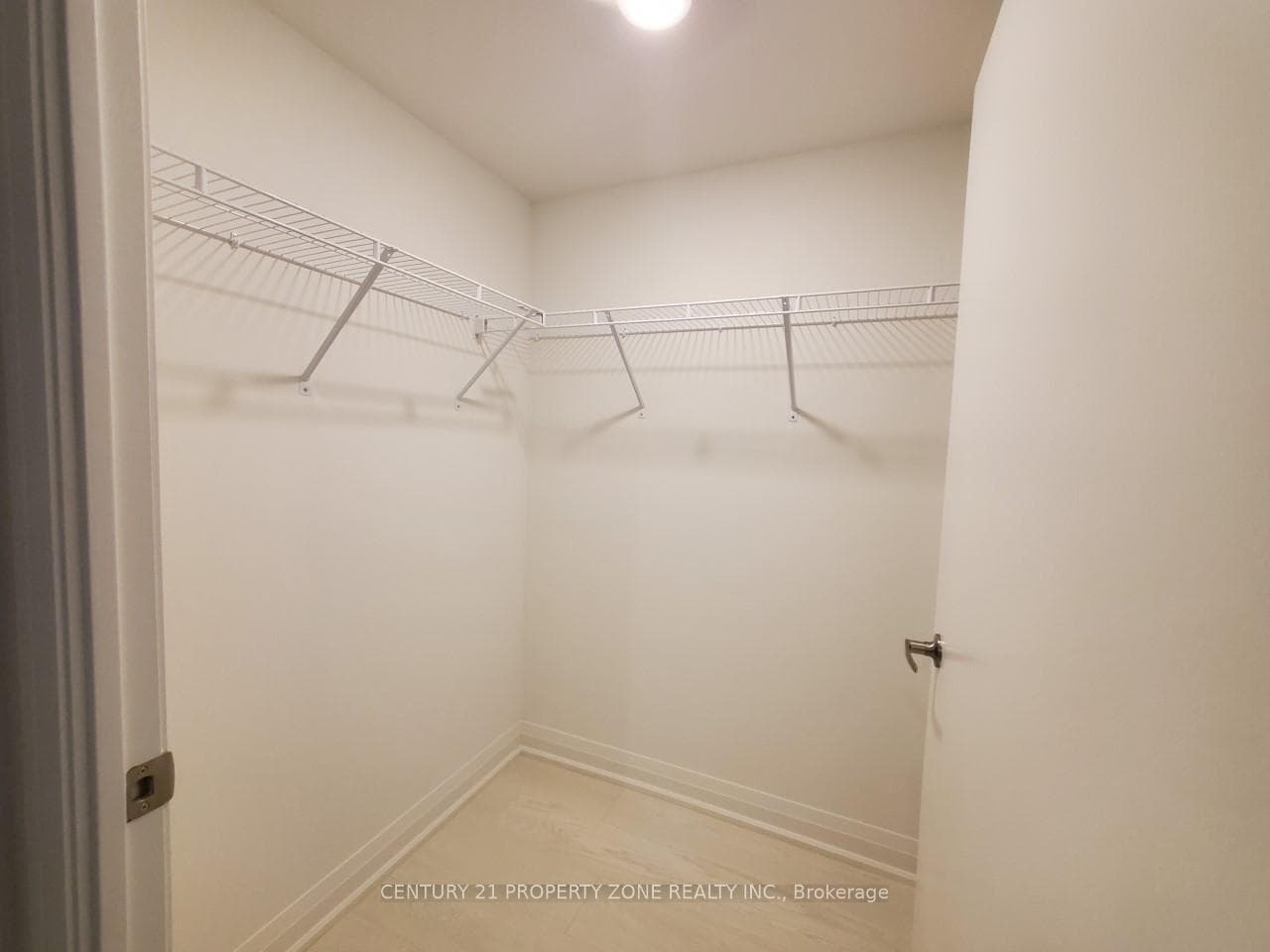 10 Gibbs Road Unit 604 photo 5