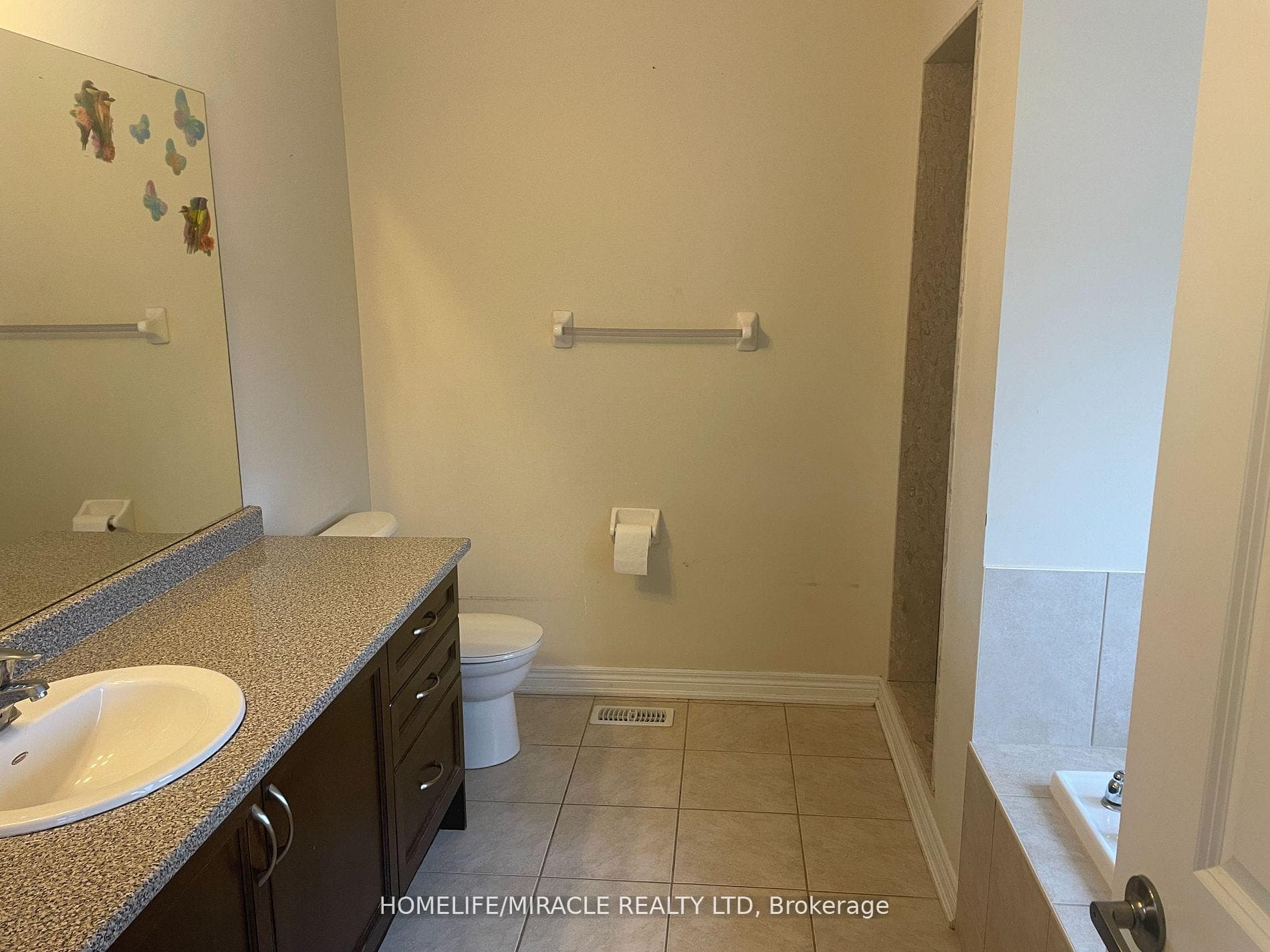 46 Naperton Drive photo 18
