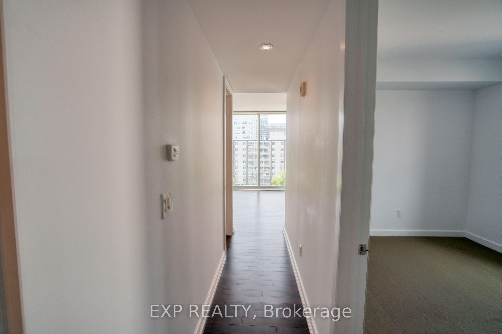 300 Lisgar Street Unit 603 photo 14