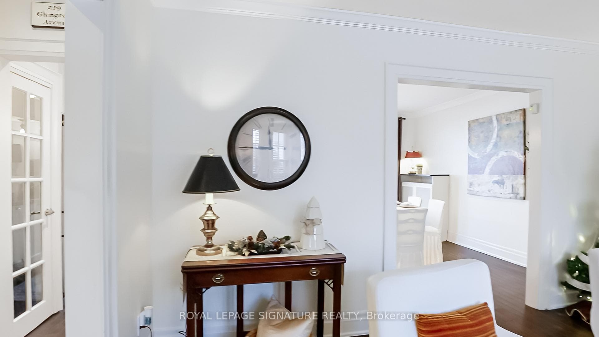 229 Glengrove Avenue photo 10