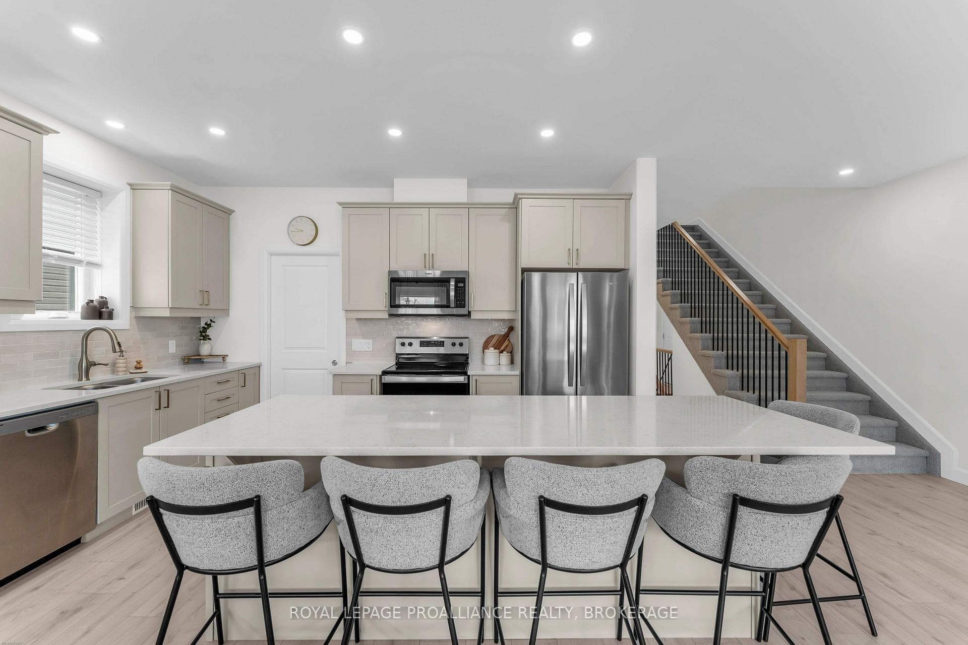 24 Walden Pond Drive photo 11