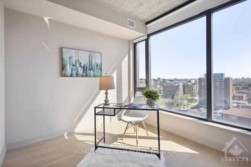 203 CATHERINE Street Unit 1501 photo 19