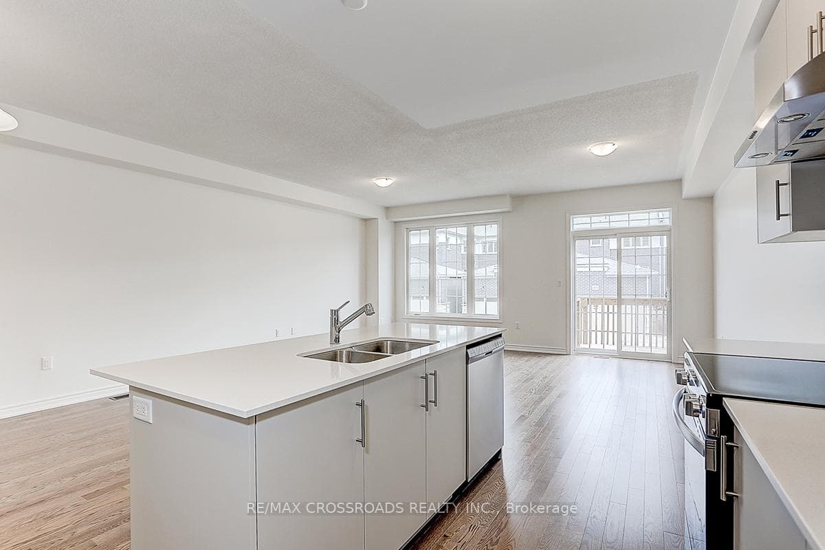 53 Velvet Drive photo 23