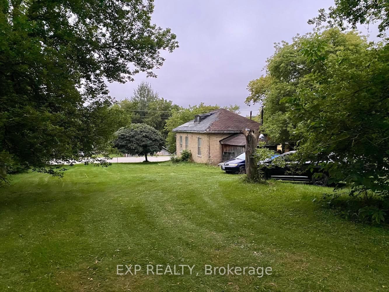 10 Elora Street photo 2