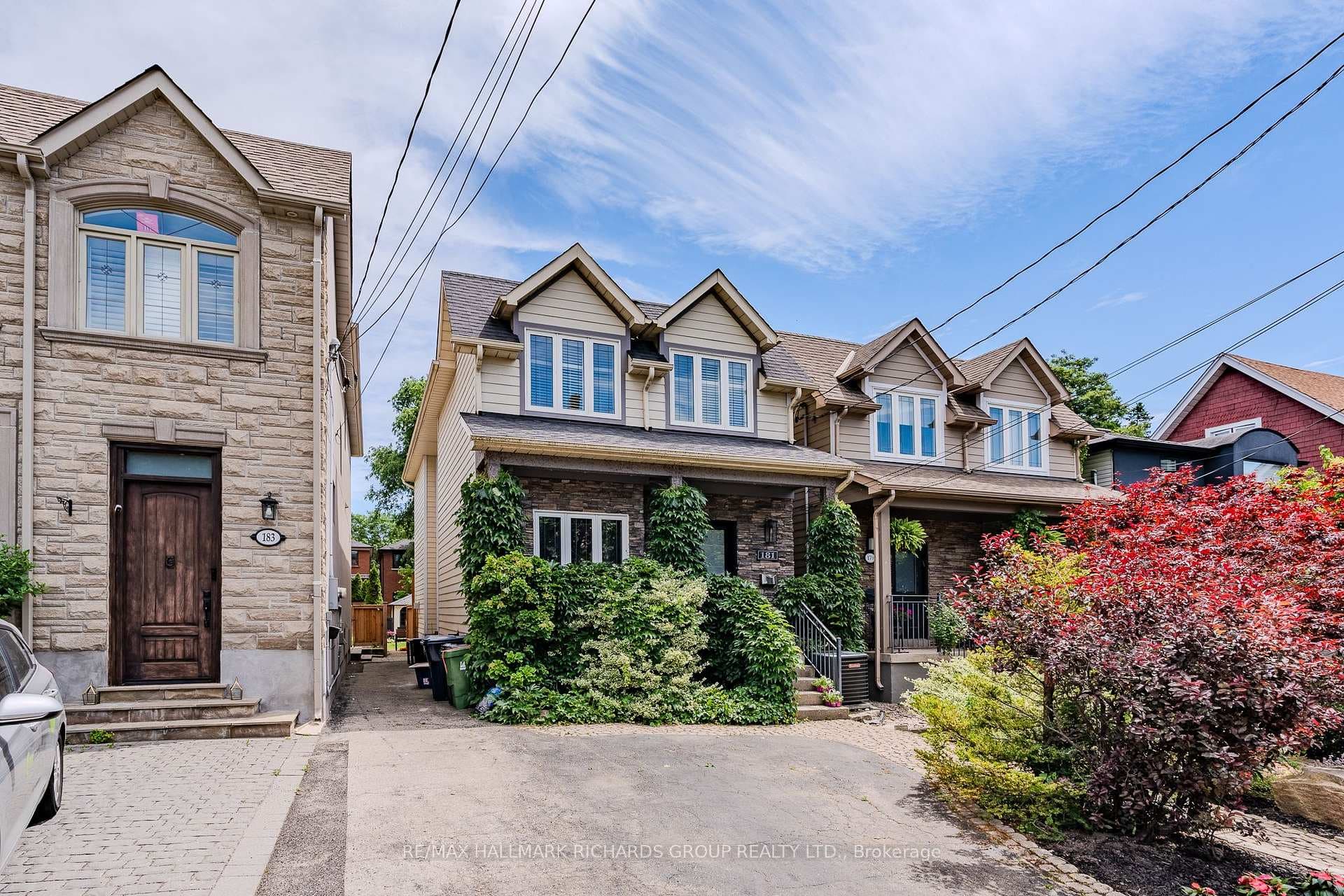 181 Blantyre Avenue photo 20