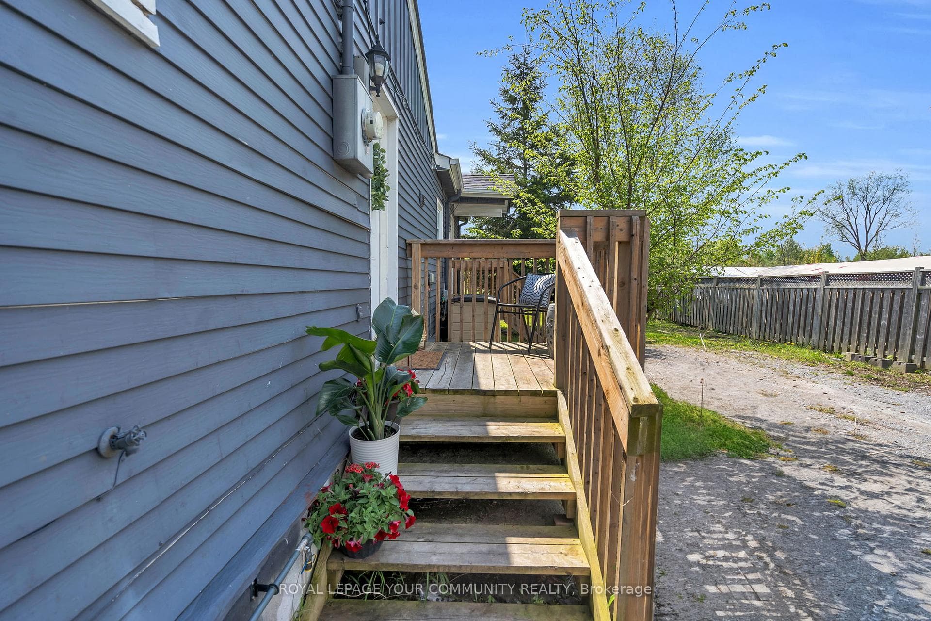 387 Adeline Drive photo 8